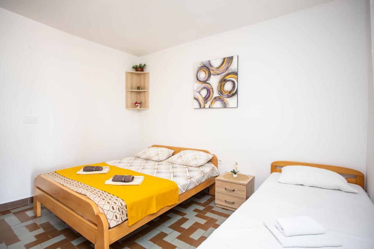 Apartments Jelena Ulcinj Exterior foto