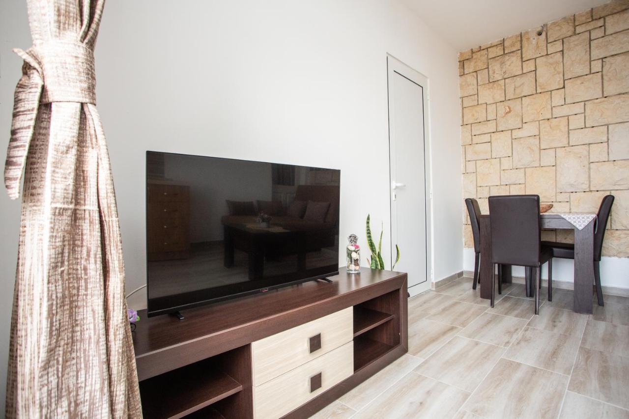 Apartments Jelena Ulcinj Exterior foto
